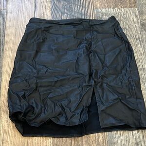 Windsor Black Skirt with Heart Logo Tag